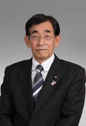 むろたにただのり議員の写真
