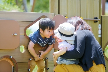親子で遊ぶ