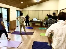 tekuteku1