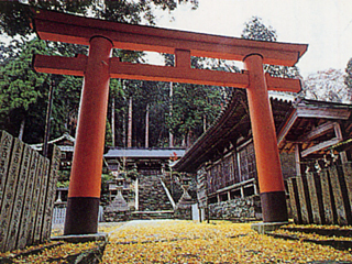 鞆渕八幡神社