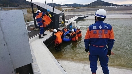 和歌山県消防学校の消防団特別教育である自然災害対応教育を受講する消防団幹部の写真6
