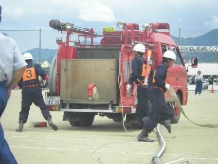 県消防ポンプ操法大会出の写真3