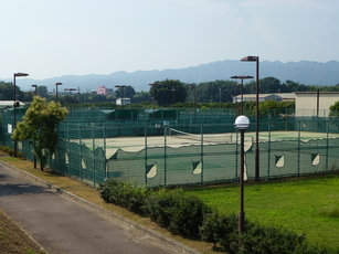 紀の川市民公園テニスコートの写真